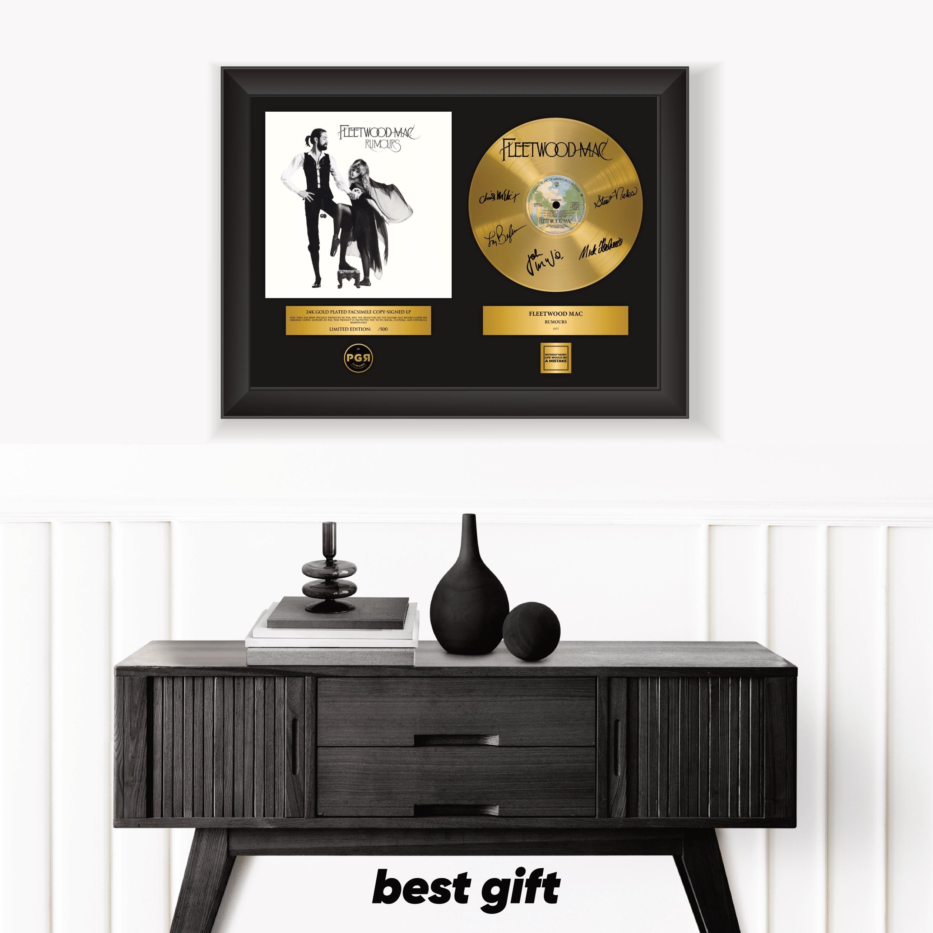 Fletwood MAC – Framed Gold Plated Record Vinyl  – Copy Signed – Premium Wall Art