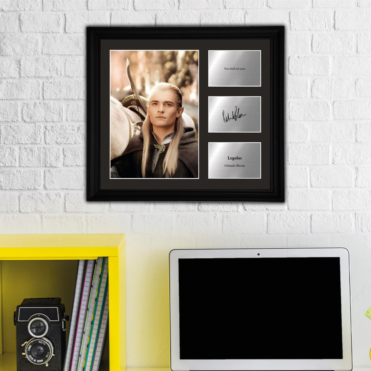 Legolas - Orlando Bloom - Framed Movie Character Print with Copy Signed
