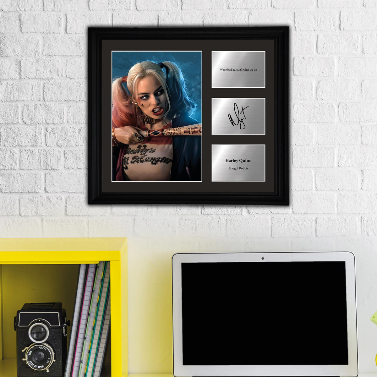Harley Quinn - Margot Robbie - Framed Movie Character Print with Copy Signed
