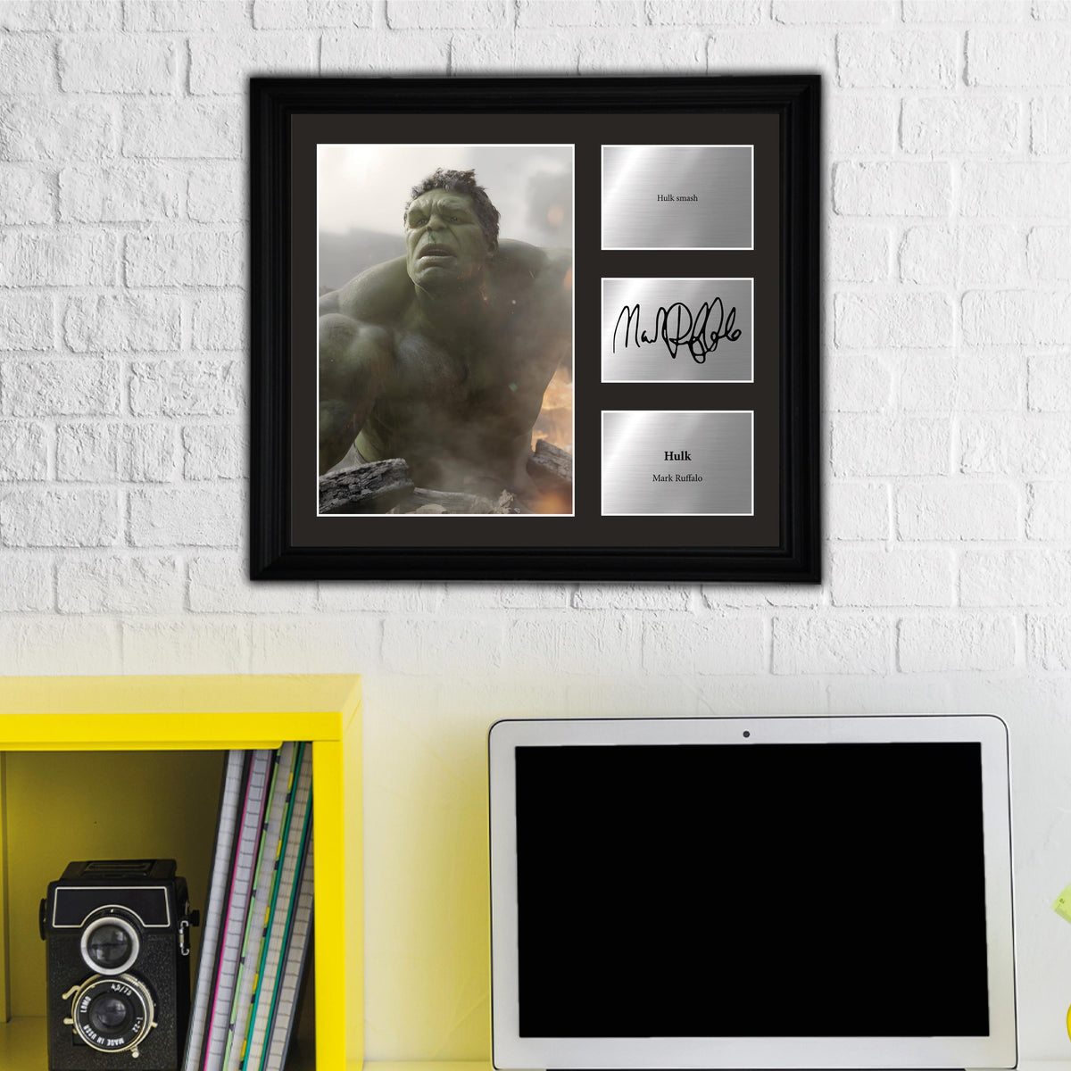 Hulk - Mark Ruffalo - Framed Movie Character Print with Copy Signed